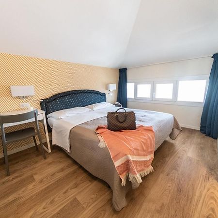 Hotel Kiss Ριτσόνε Εξωτερικό φωτογραφία