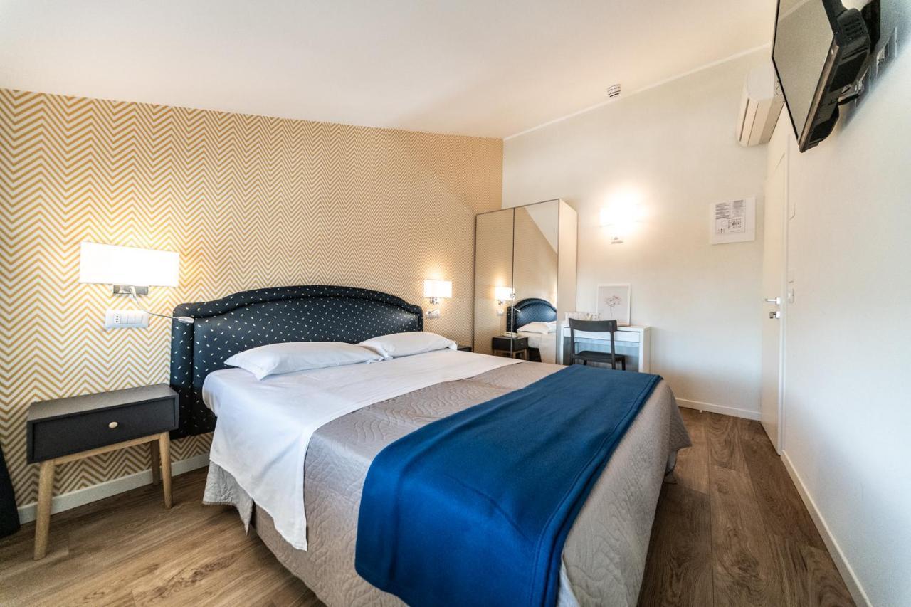 Hotel Kiss Ριτσόνε Εξωτερικό φωτογραφία