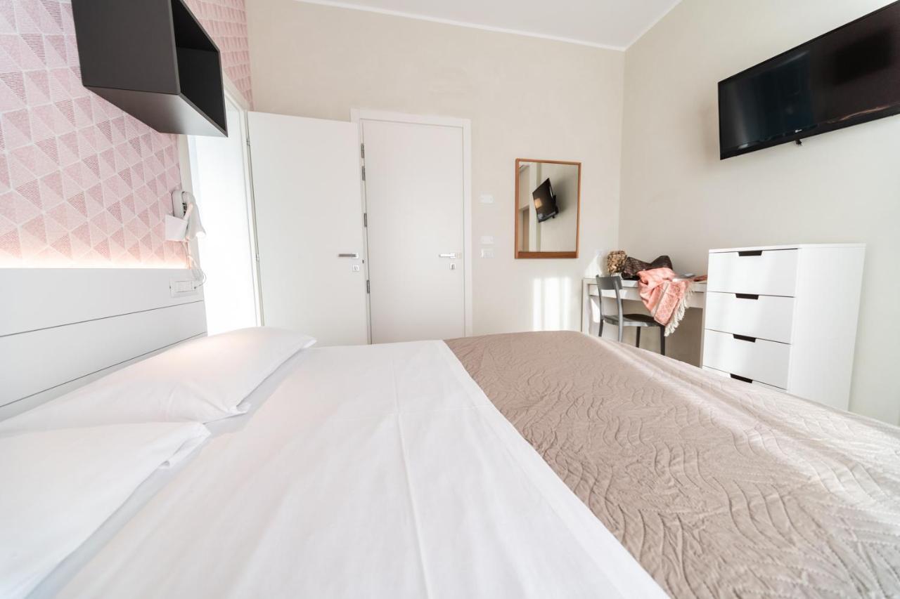Hotel Kiss Ριτσόνε Εξωτερικό φωτογραφία