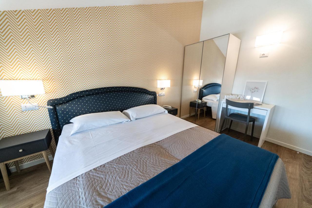 Hotel Kiss Ριτσόνε Εξωτερικό φωτογραφία