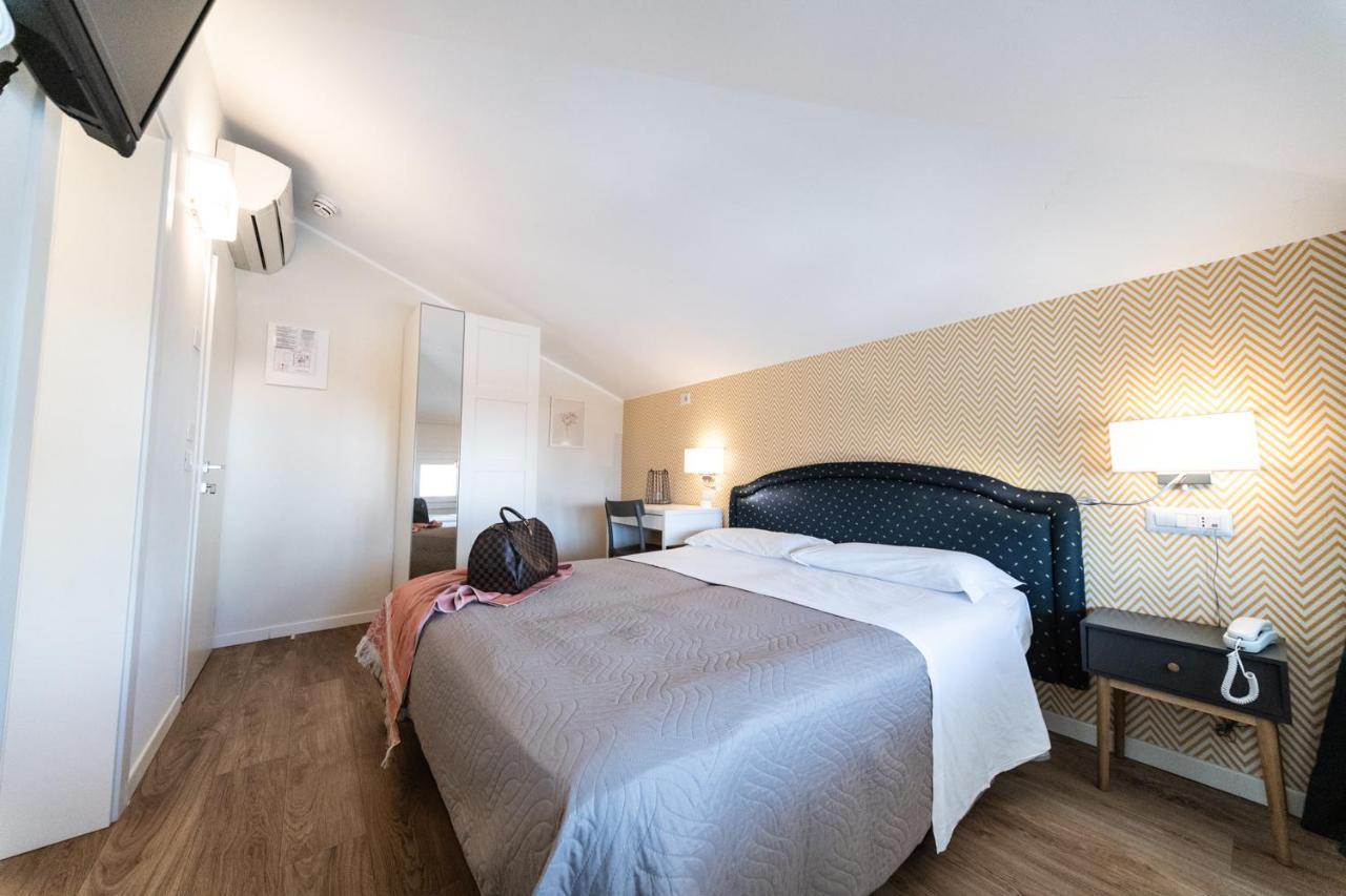 Hotel Kiss Ριτσόνε Εξωτερικό φωτογραφία