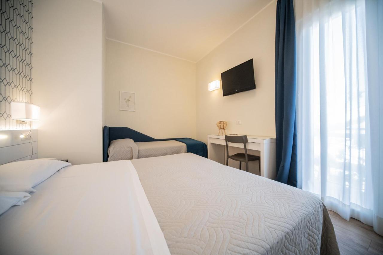 Hotel Kiss Ριτσόνε Εξωτερικό φωτογραφία
